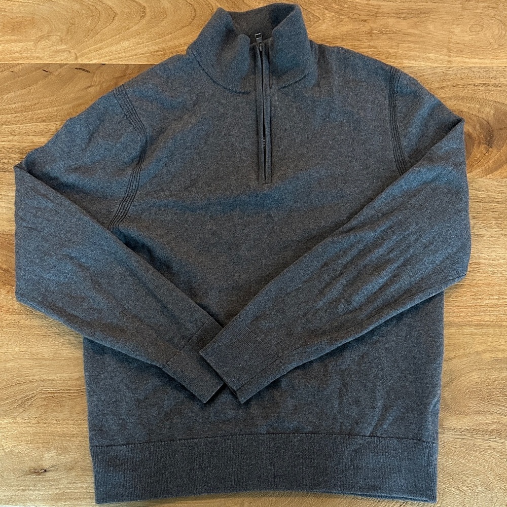 Banana Republic Men's Charcoal Zip-Up Sweater